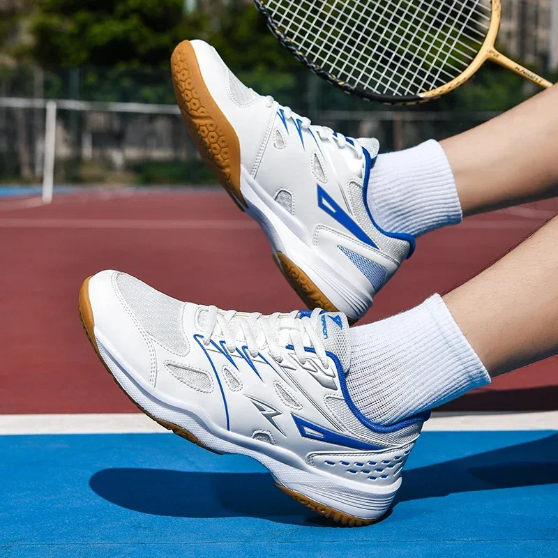 الرجال المهنية أحذية الكرة الط - مراجعة Badminton Outfit وسعره