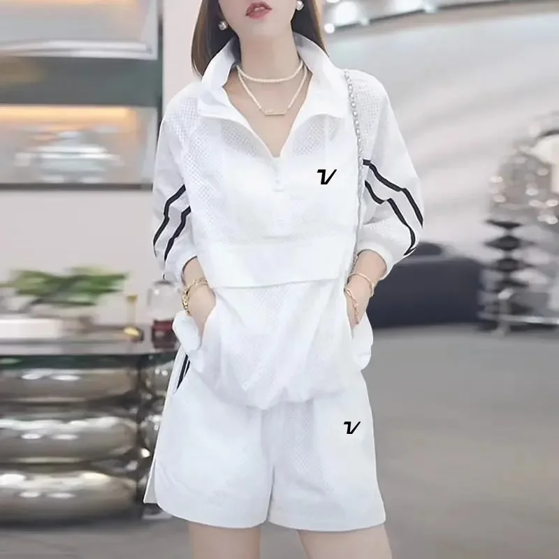مجموعة ملابس الجولف النسائية ا - مراجعة Badminton Outfit وسعره